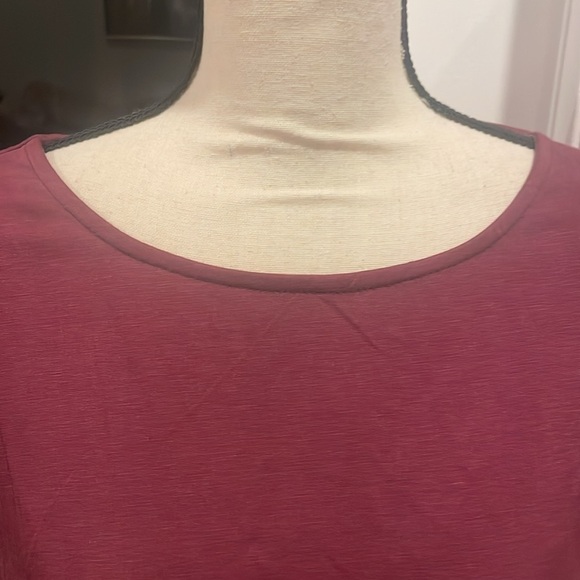 EUC Miami Burgundy Blouse with Open Back Size medium - Picture 2 of 6